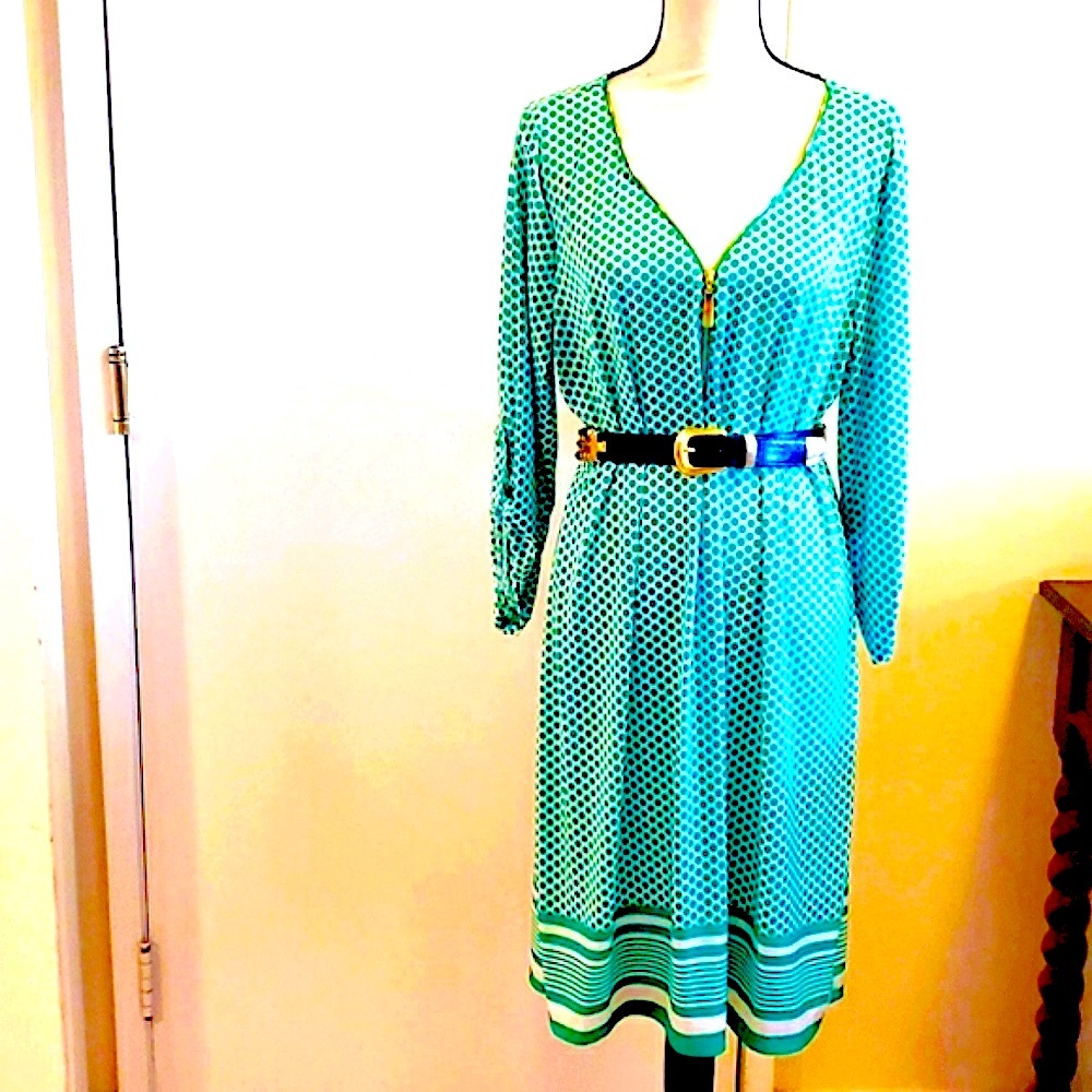 Tacera Kelly Green Polka Dot Pullover dress
